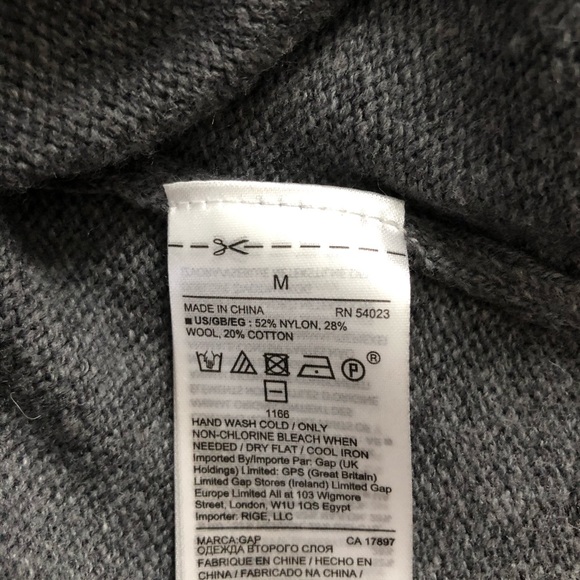 GAP Crewneck Sweater Dress - Picture 6 of 6